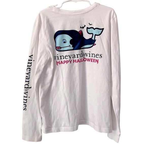 Vineyard Vines Vampire Whale Halloween Pocket Tee Child’s Size Medium (10-12) - Picture 1 of 7